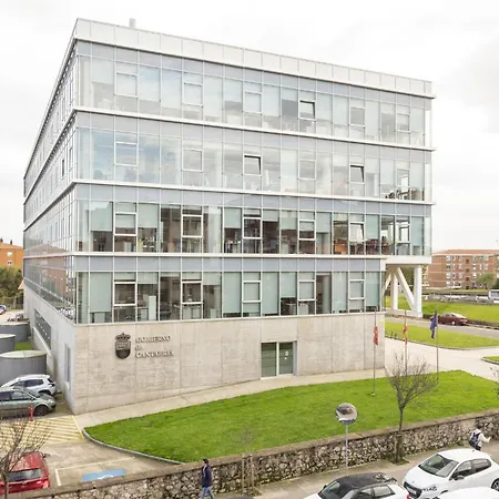 Moderno Loft Con Vistas A La Bahia De Santander