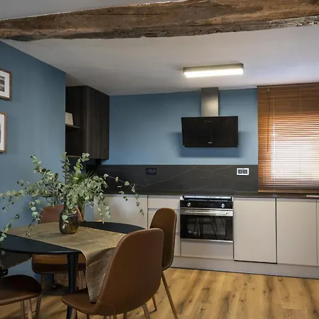 Moderno Loft Con Vistas A La Bahia De *